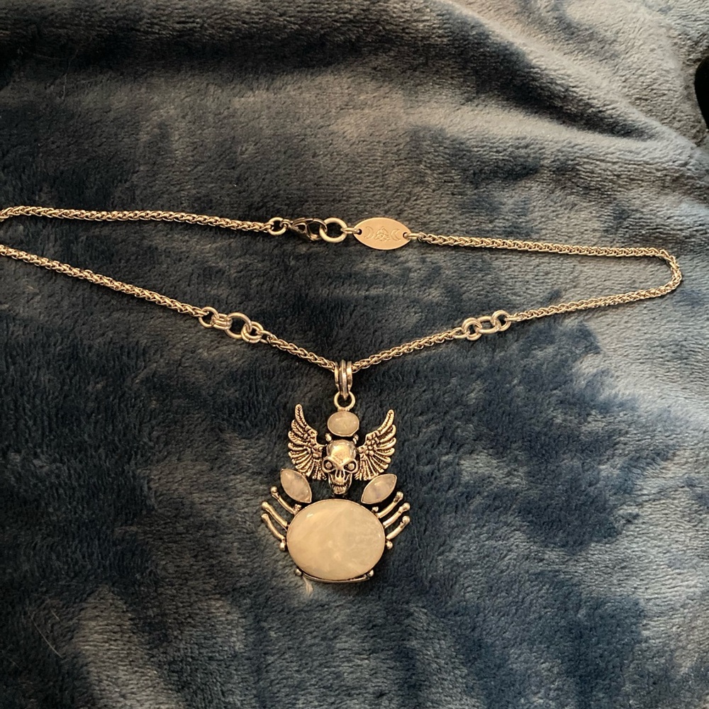 Genuine natural Moonstone gemstones  skull design with wings boho goth necklace - Picture 14 of 15
